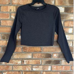 Fashion Nova Women’s Charcoal Robin Long Sleeve Crop Top Size Large